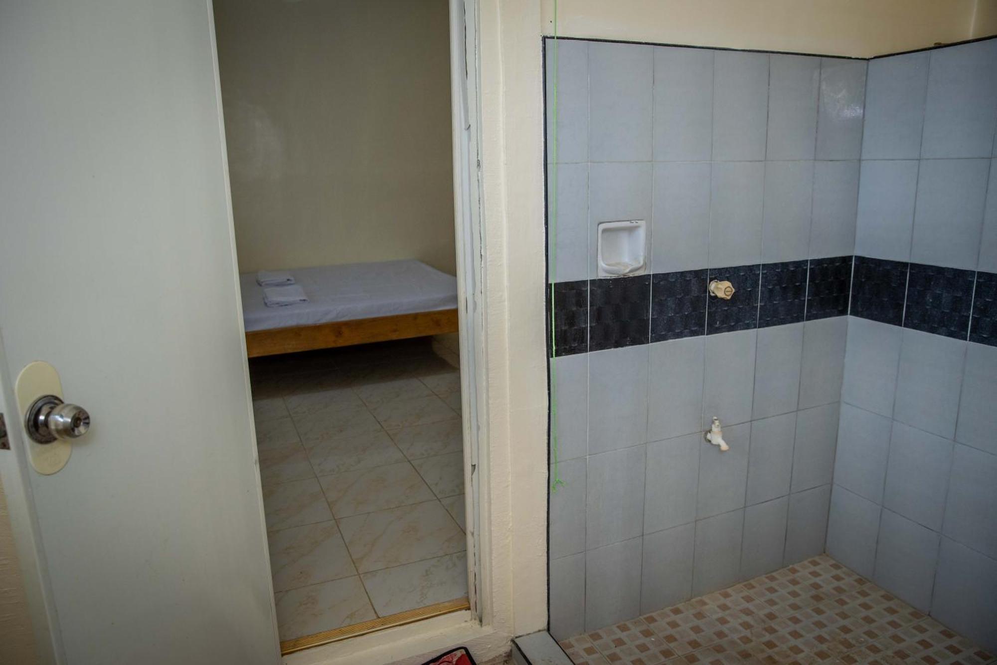 Fardesam - Budget Friendly Guest House Đảo Đảo Siquijor Ngoại thất bức ảnh