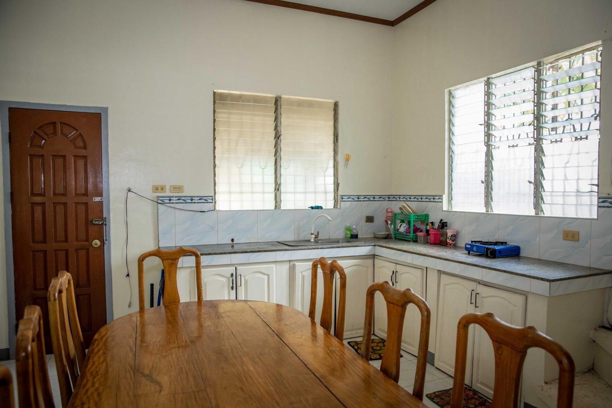 Fardesam - Budget Friendly Guest House Đảo Đảo Siquijor Ngoại thất bức ảnh